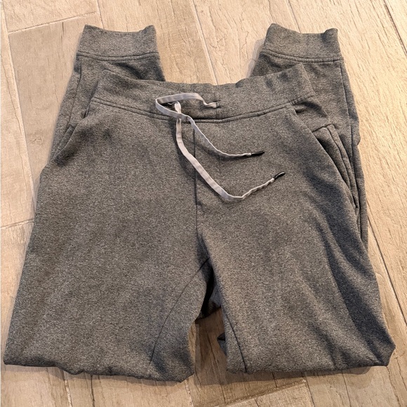 Lululemon Jogger Sweatpants- size XS - Picture 5 of 6